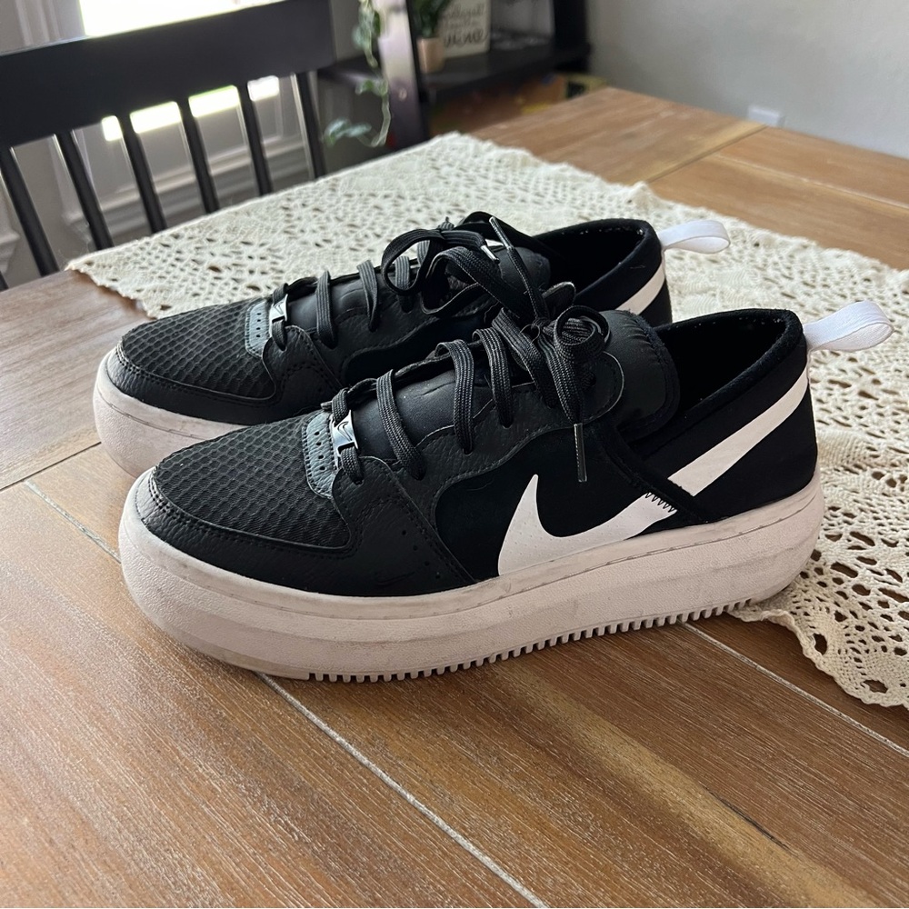 Nike Court Vision Women’s size 10
